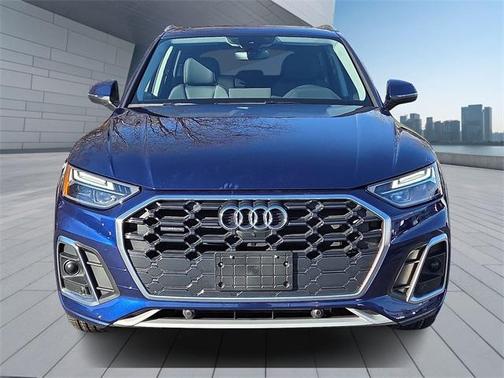 2024 Audi Q5 45 S line Premium Plus