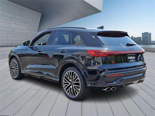 2025 Audi SQ5 3.0T Premium Plus