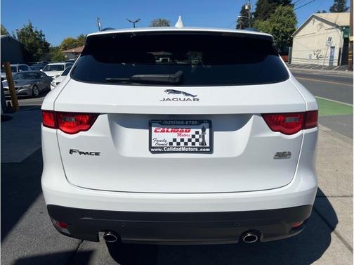 Photo 4 of 25 of 2018 Jaguar F-PACE 25t R-Sport
