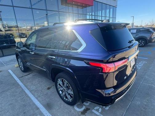 2024 Toyota Sequoia Capstone