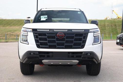 2025 Nissan Armada PRO-4X 4WD