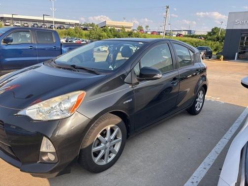 2014 Toyota Prius c Four