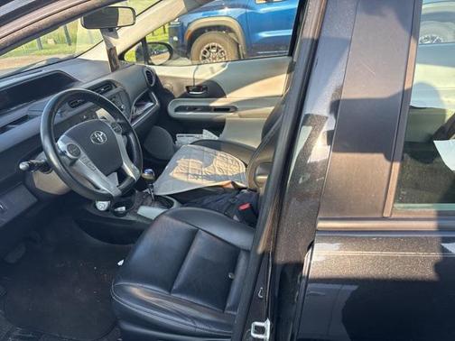 2014 Toyota Prius c Four