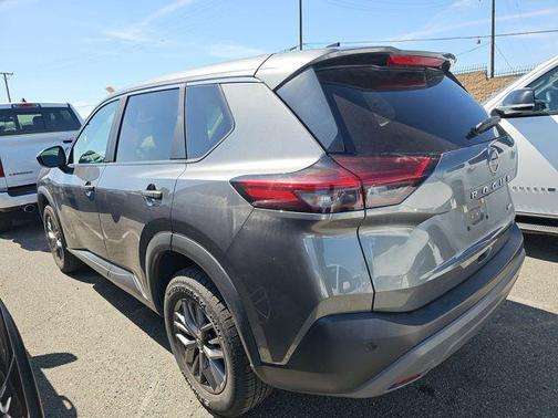 Gun Metallic 2023 Nissan Rogue S