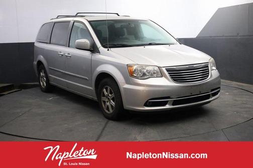 2012 Chrysler Town & Country Touring