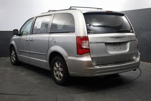2012 Chrysler Town & Country Touring