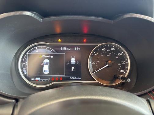 Super Black Metallic 2025 Nissan Versa 1.6 S