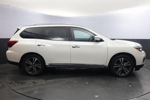 2020 Nissan Pathfinder Platinum 4WD