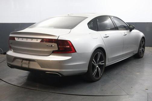 2020 Volvo S90 T6 R-Design