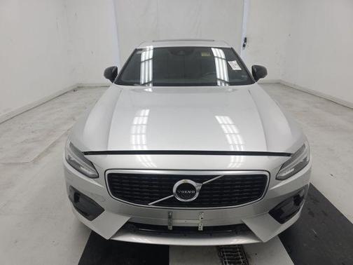 2020 Volvo S90 T6 R-Design