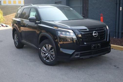 2025 Nissan Pathfinder SV 4WD