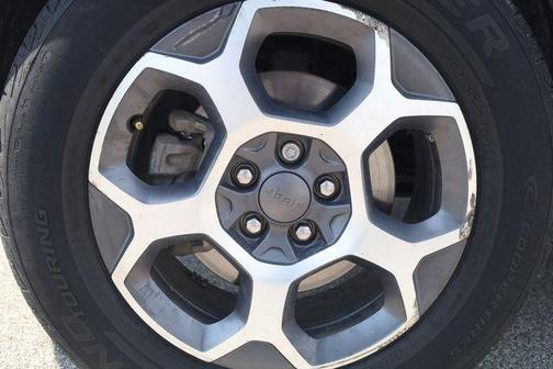 Diamond Black Crystal Pearlcoat 2022 Jeep Compass Trailhawk