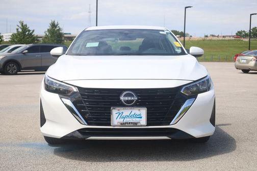 Aspen White Tricoat 2025 Nissan Sentra SV