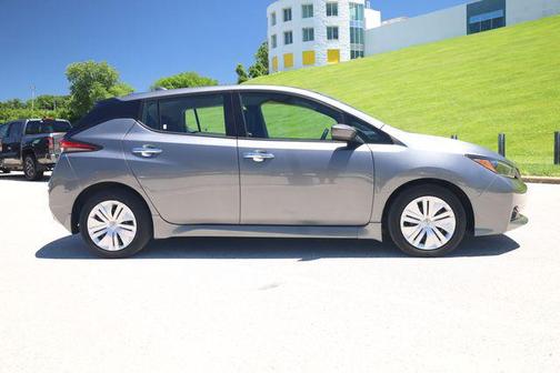 Gun Metallic 2025 Nissan Leaf S