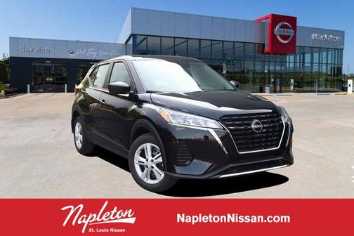 2025 Nissan Kicks S