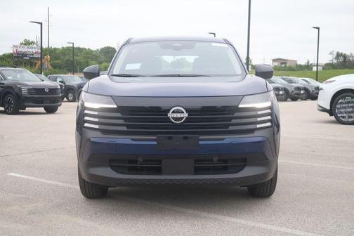 Deep Blue Pearl 2026 Nissan Kicks S