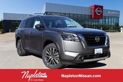 2025 Nissan Pathfinder SL 4WD