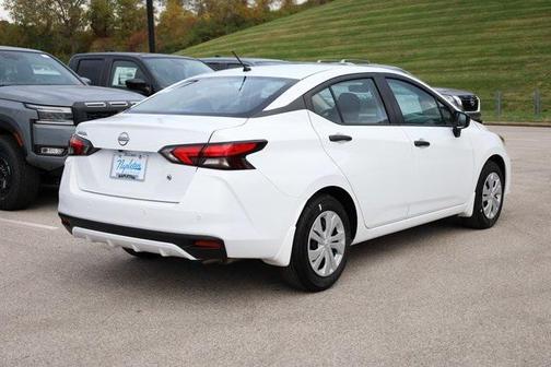 2025 Nissan Versa 1.6 S