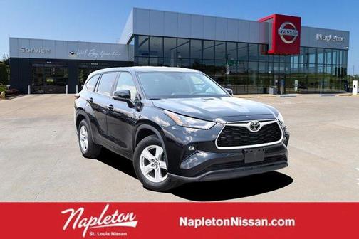 2023 Toyota Highlander LE