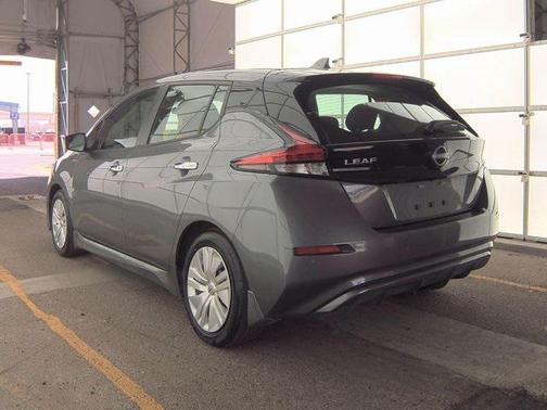 2024 Nissan Leaf S