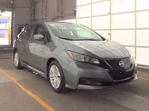 2024 Nissan Leaf S