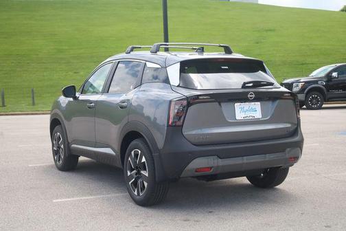 Gun Metallic 2026 Nissan Kicks SV
