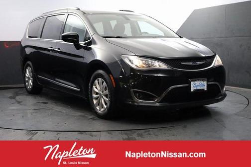 2018 Chrysler Pacifica Touring-L Plus