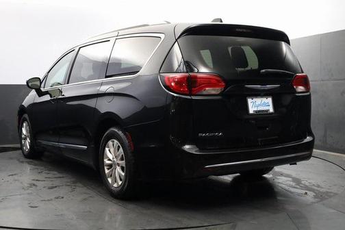 2018 Chrysler Pacifica Touring-L Plus