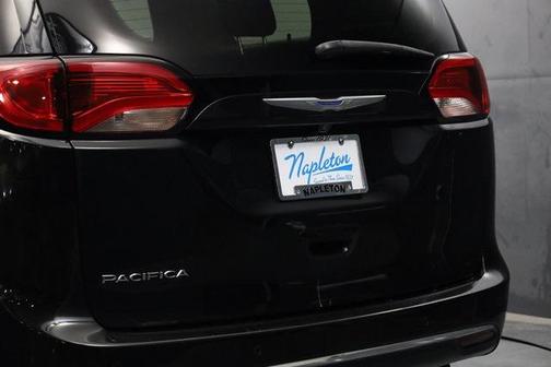 2018 Chrysler Pacifica Touring-L Plus
