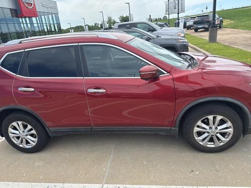 2015 Nissan Rogue SV