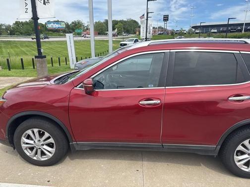 2015 Nissan Rogue SV