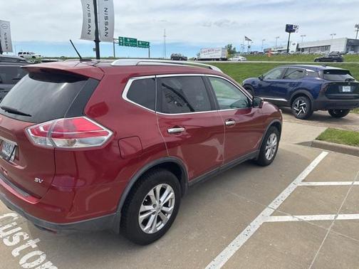 2015 Nissan Rogue SV