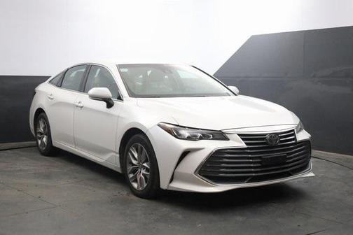 2021 Toyota Avalon XLE