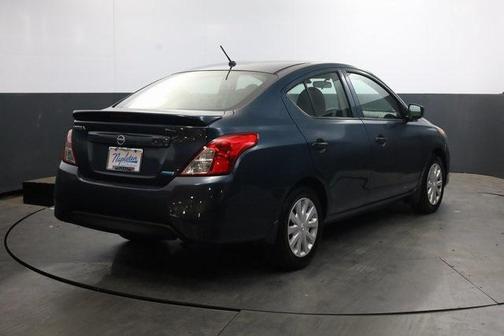 2016 Nissan Versa 1.6 S+