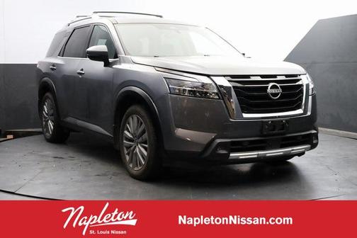 2023 Nissan Pathfinder SL 4WD