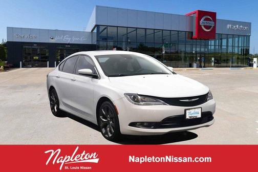 2015 Chrysler 200 S