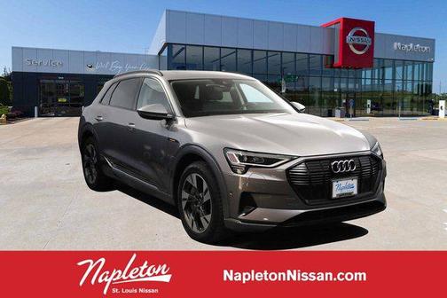 2021 Audi e-tron Premium