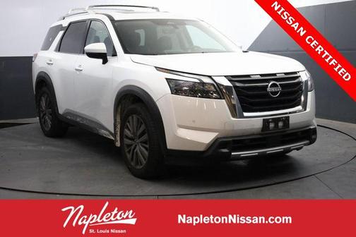 2025 Nissan Pathfinder SL 4WD