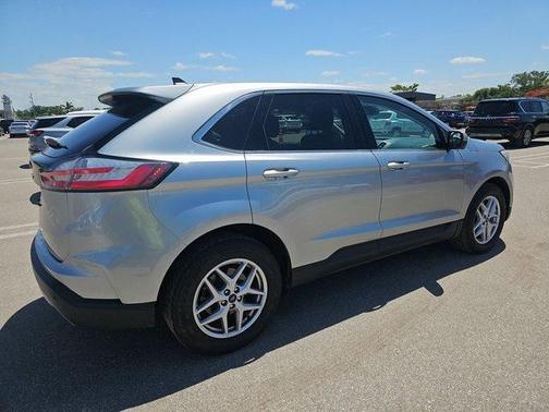2021 Ford Edge SEL