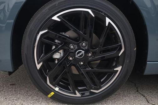 Atlantic Gray Metallic 2026 Nissan Sentra SR