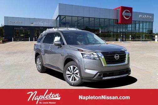 2025 Nissan Pathfinder SL 4WD