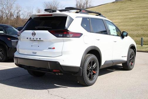 2025 Nissan Rogue Rock Creek