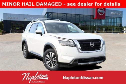 2025 Nissan Pathfinder SL FWD