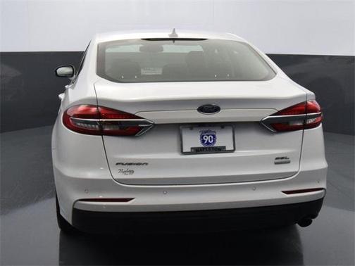 Photo 4 of 24 of 2020 Ford Fusion SEL