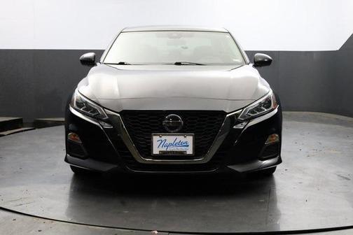 2020 Nissan Altima SR FWD