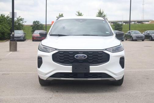 Oxford White 2023 Ford Escape ST-Line