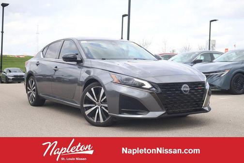 Gun Metallic 2023 Nissan Altima SR VC-Turbo FWD