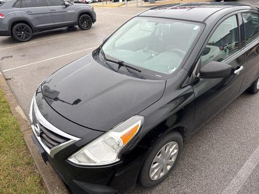 2018 Nissan Versa 1.6 SV