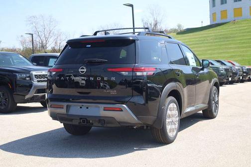 Super Black 2026 Nissan Pathfinder Platinum