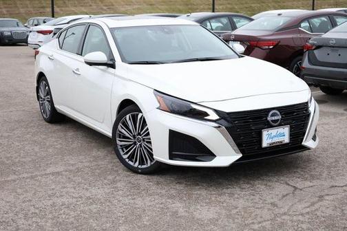 2025 Nissan Altima 2.5 SL